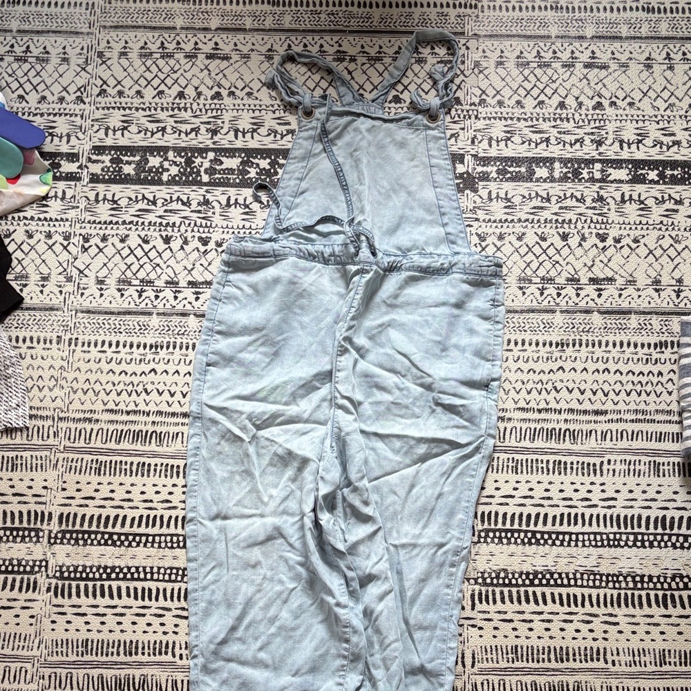 American Eagle Outfitters Light Wash Denim Overalls Jumpsuit